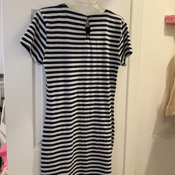 Used but in good condition stripped dress from French Connection - Picture 6 of 9